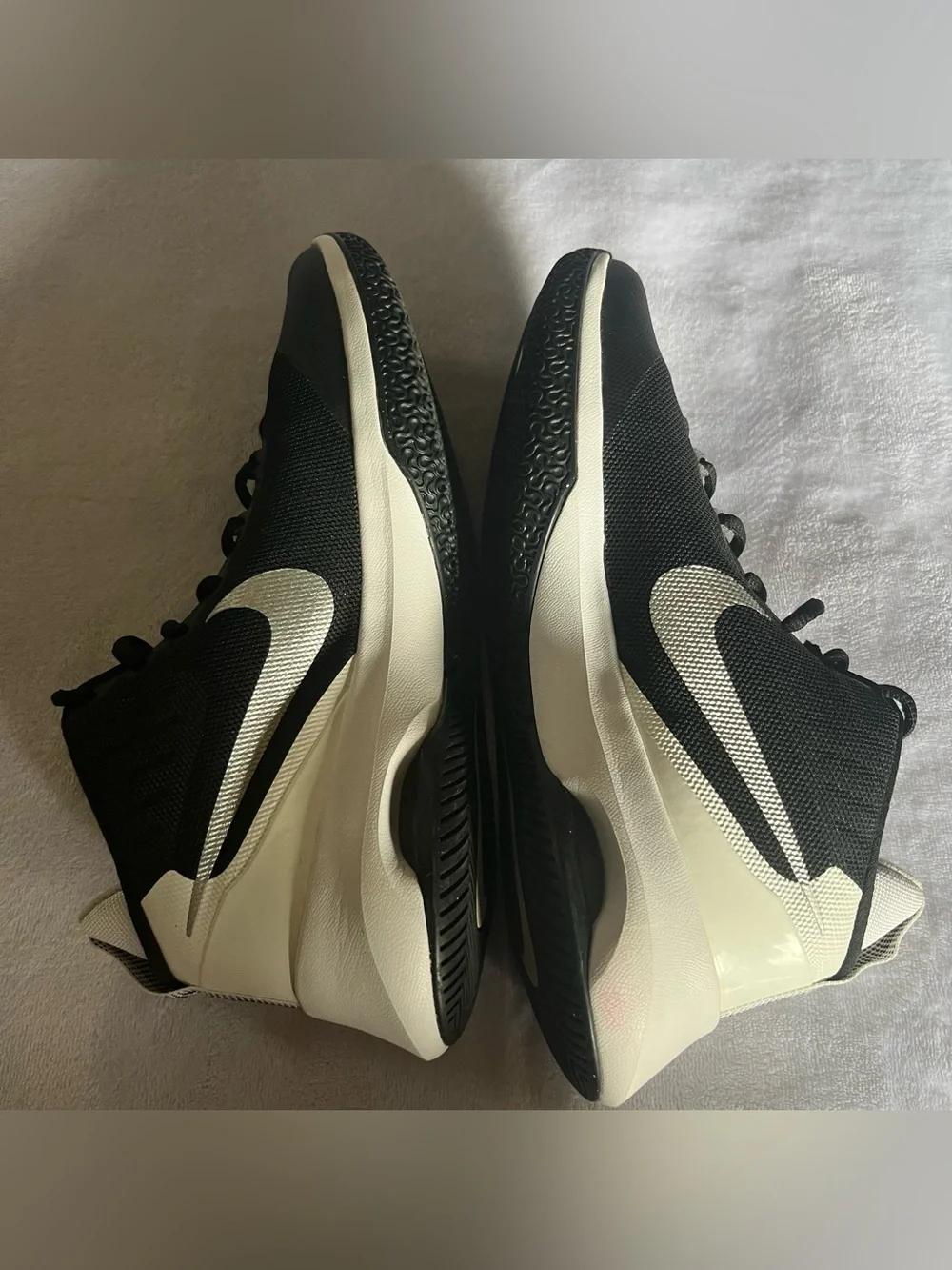 Nike lightweight breathable